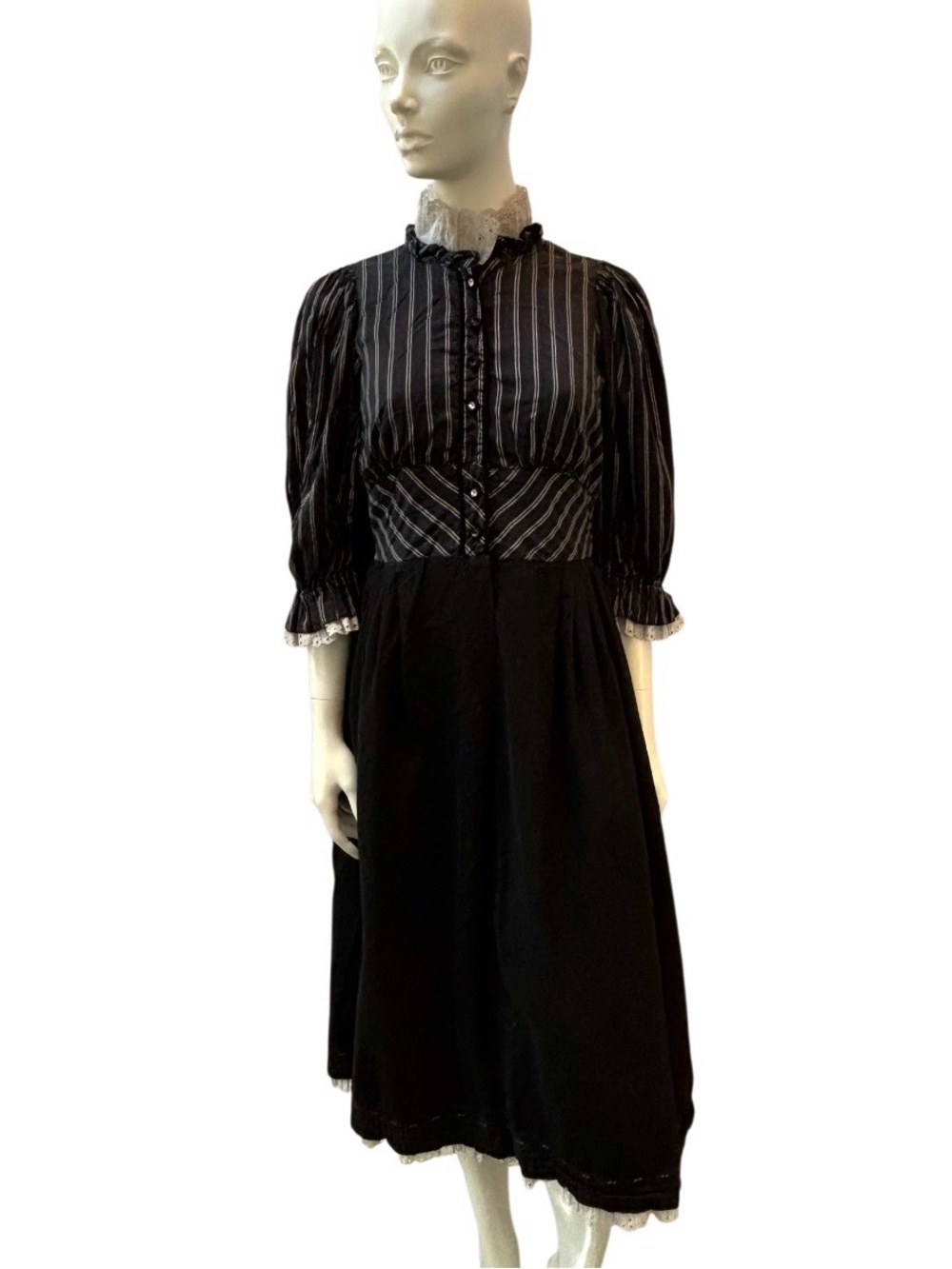 Vintage Salzburger Made in Austria Dirndl Dress